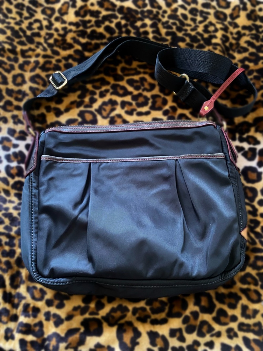 MZ Wallace Navy / Dark Blue Shoulder Bag - Picture 3 of 6